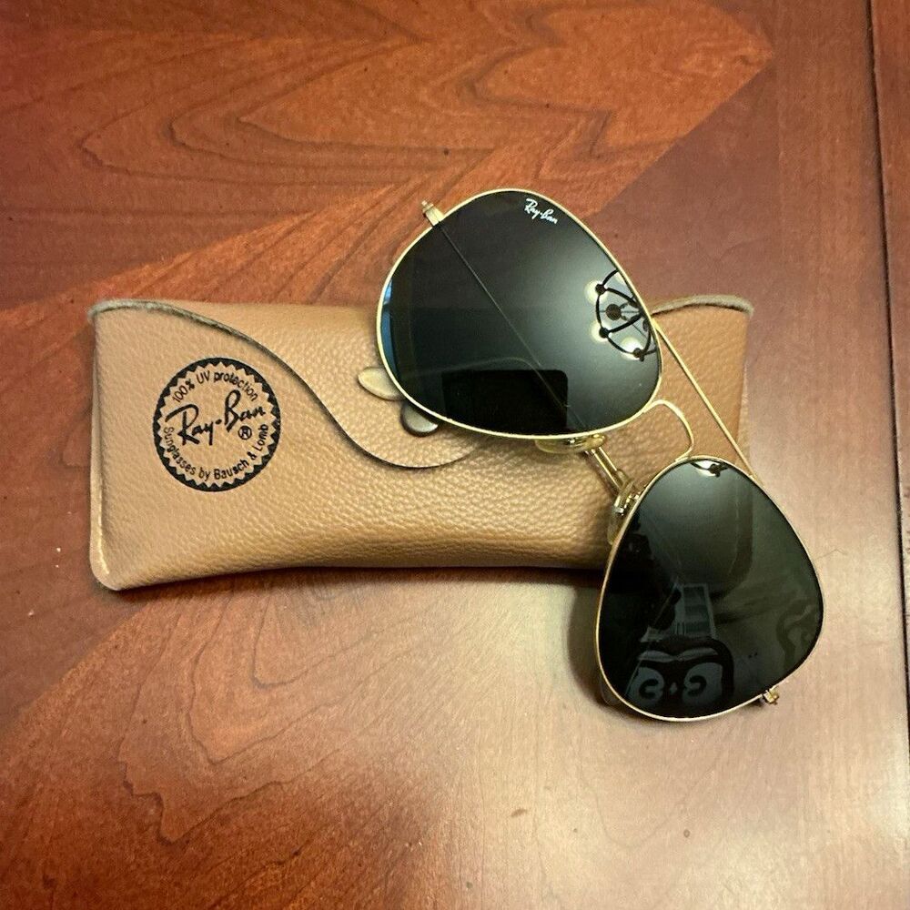 Vintage B&L Ray-Ban USA Aviator Sunglasses Gold Frame G-15 Lenses w/ Case 56